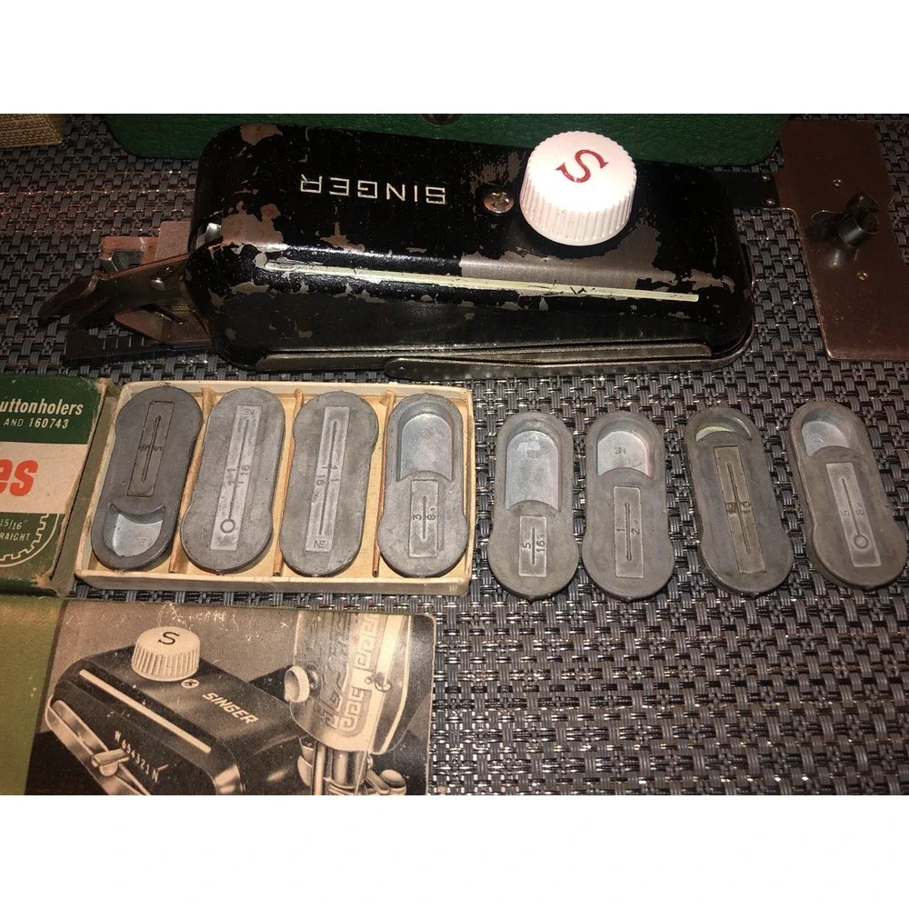LOT - Vintage Singer buttonholer 160506 Set 8 Templates, Singer 489500, Greist